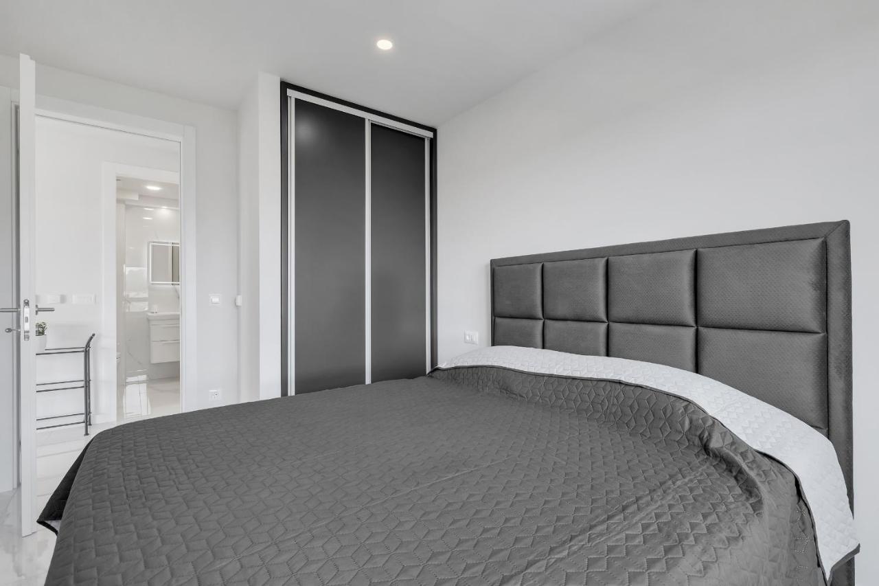 Luxury Seaview Apartment Dzenan Makarská Exteriér fotografie